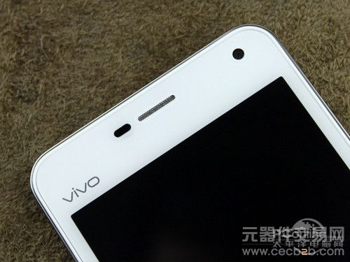清新文艺范儿 白色款vivo X1外观评测4