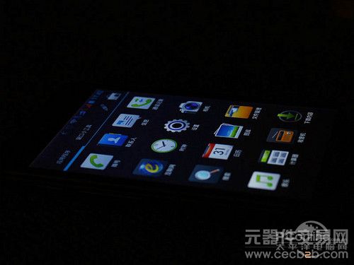 IPS OGS全贴合屏幕 华为G500C手机评测3