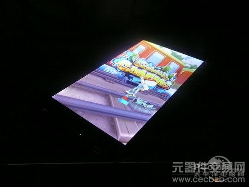 1G双核4.7英寸高清视界 铭仁A2手机评测2