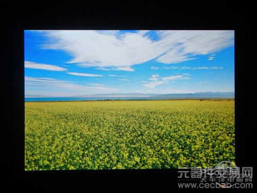 1GHz双核4寸时尚TD手机 华为T8833评测7