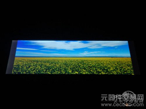 1GHz双核4寸时尚TD手机 华为T8833评测8