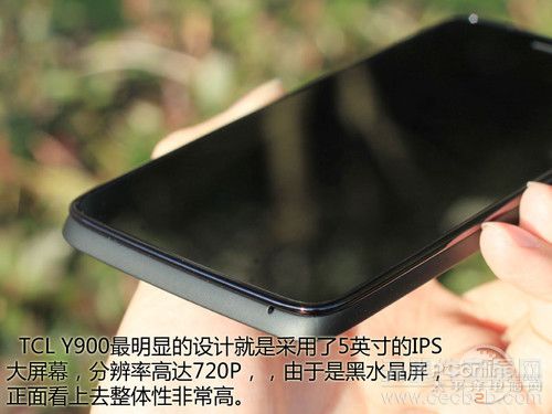 首款MT6589四核来袭 5寸屏TCL Y900评测3