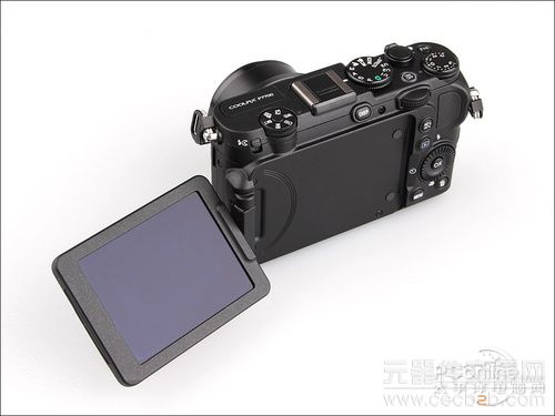 专业操控全面升级 专业DC尼康P7700评测1