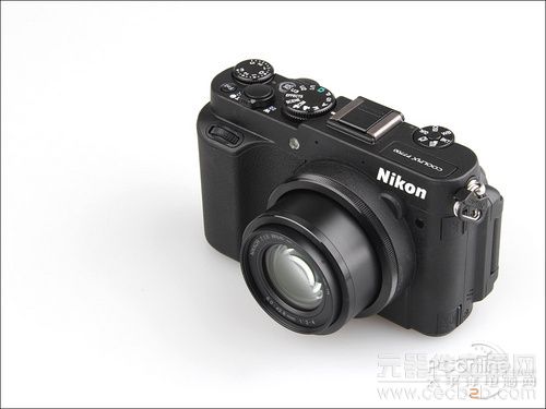 专业操控全面升级 专业DC尼康P7700评测1