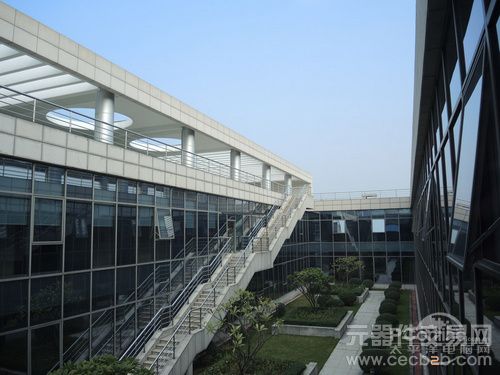 专业操控全面升级 专业DC尼康P7700评测0