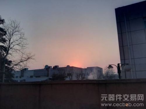 华为D2评测：海思四核性能不佳发热量大4