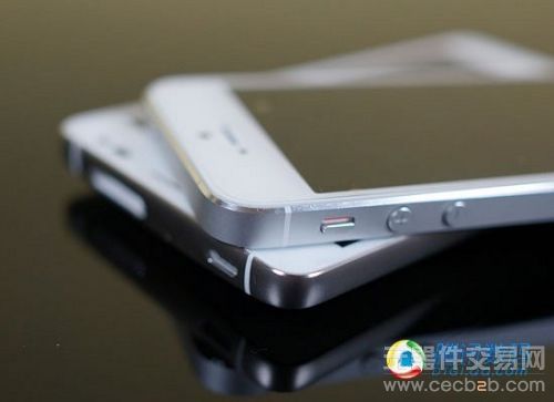 华为D2评测：海思四核性能不佳发热量大12