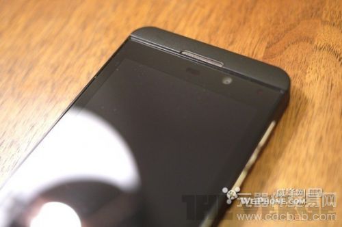 能否浴火重生   黑莓Z10抢先评测4