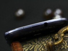 最强四核机 移动版三星I9308售3700元3