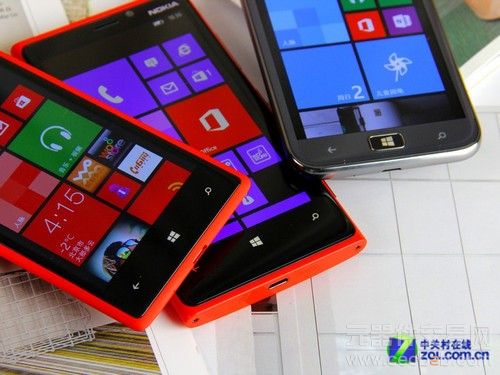 分析:三星ATIV S/诺基亚920/HTC 8X哪不同2 分析:三星ATIV S/诺基亚920/HTC 8X哪不同2