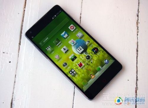 nubia Z5评测：硬件水平出色细节尚不完善10