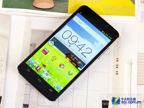 5.7英寸720p巨屏 中兴Grand Memo图赏1