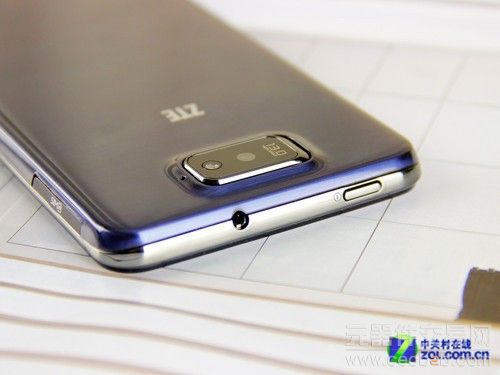 5.7英寸720p巨屏 中兴Grand Memo图赏11