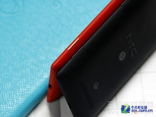 对比诺基亚920与联通电信HTC 8X图赏10