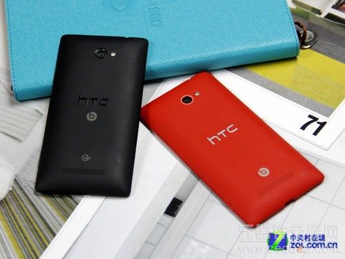 对比诺基亚920与联通电信HTC 8X图赏6