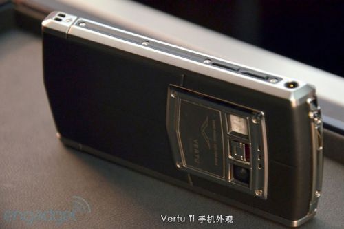 售价79000港币 安卓Vertu Ti真机图赏17