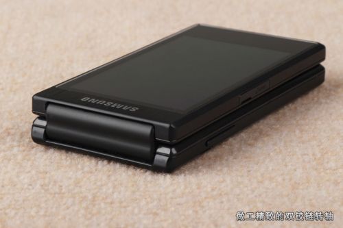 中国移动3G奢华翻盖机 三星B9388图赏5