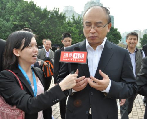 网易科技专访深圳市市长许勤