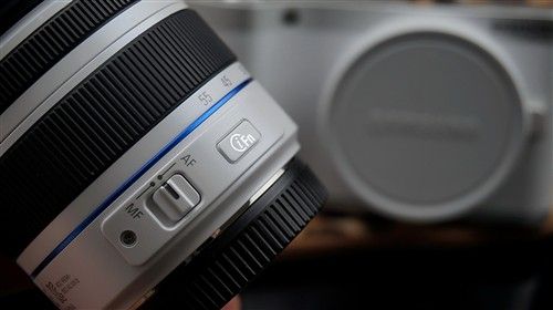 众技术汇聚一身 三星NX300评测3
