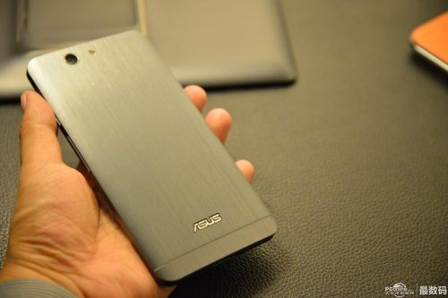 有点不输新一！华硕Padfone infinity简单体验2