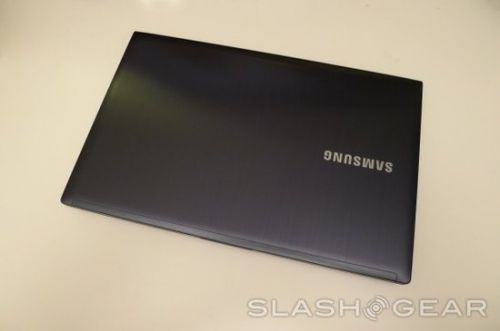 三星15寸Win 8触屏本评测 配四核i70
