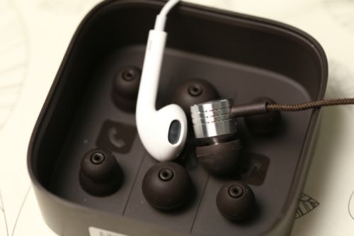 听歌神器？小米活塞耳机与EarPods对比评测10