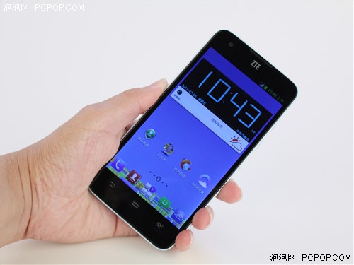 高性能跑分超三万 中兴GEEK V975评测0