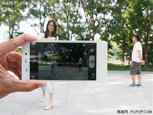  一体化机身12级极致美颜 ELIFE E6评测13