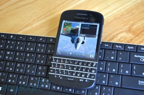 BlackBerry Q10 评测0