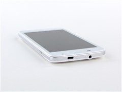 iPhone5式3段设计 纽曼小熊猫手机评测6
