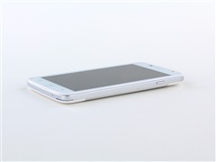 iPhone5式3段设计 纽曼小熊猫手机评测3