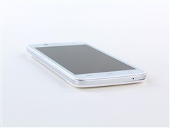 iPhone5式3段设计 纽曼小熊猫手机评测5