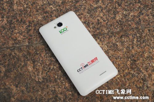 大屏四核个性服务定制 100+百变手机评测8