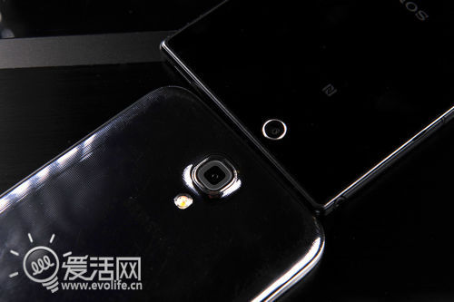 三星Mega6.3、索尼Xperia ZU L39h拍照对比0