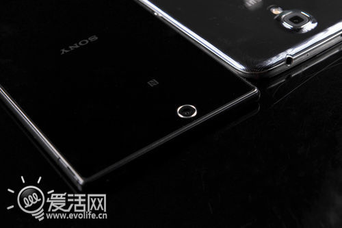 三星Mega6.3、索尼Xperia ZU L39h拍照对比1