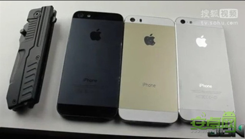 防刮大考验 黄金版iPhone 5S比5更耐磨1