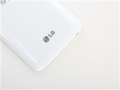 2.65mm边框/骁龙800处理器 LG G2评测7