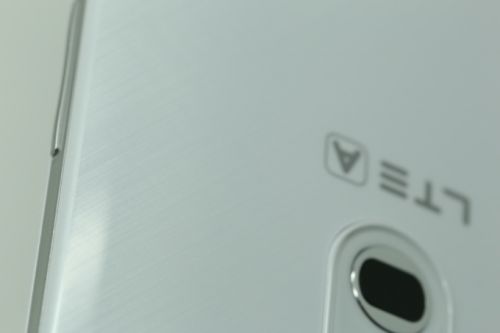 韩国元素 泛泰Vega LTE-A评测9