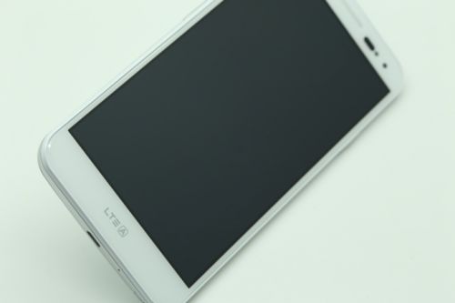 韩国元素 泛泰Vega LTE-A评测1