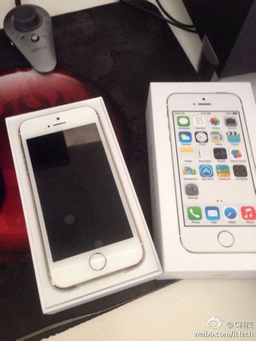 金色版苹果iPhone5s开箱