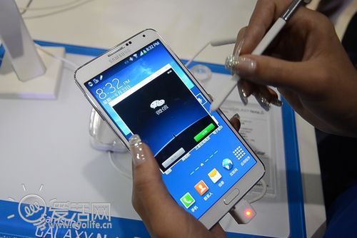概念总是美好的 三星Galaxy Note 3+Gear深入试玩7
