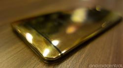 土豪金弱爆了 18K镀金版HTC One上手试玩7