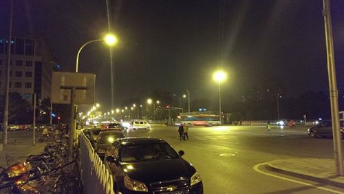 HTC butterfly S评测:像塑料壳版One 7 HTC butterfly S评测:像塑料壳版One 7