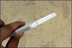可旋转镜头一转倾心 OPPO N1详细评测（图）3