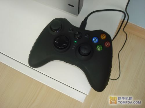 人机相互更出色 2999元小米电视体验9