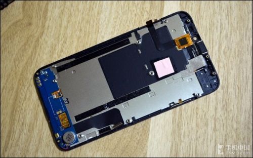 做工扎实维修困难 4G天语大黄蜂拆解评测2