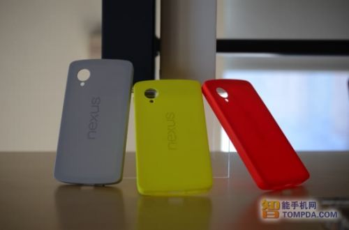谷歌五太子驾到 4.95寸Nexus 5真机试玩4