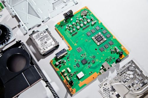 Sony展示PlayStation 4拆解后内装1