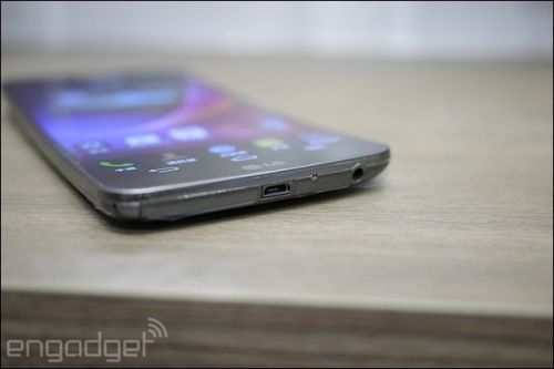 6寸曲面屏幕四核机 LG G Flex体验评测0