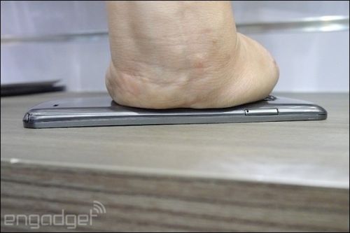 6寸曲面屏幕四核机 LG G Flex体验评测2